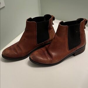 Brown Leather Chelsea Boots